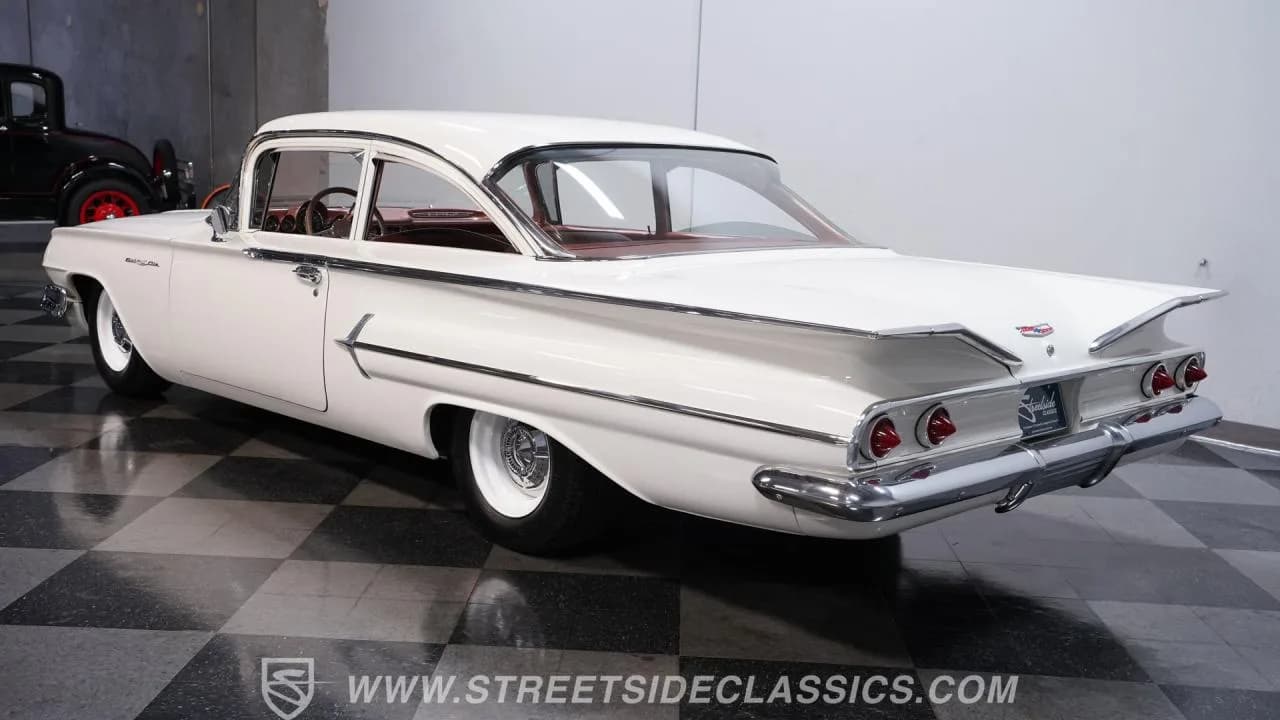 1960 Chevrolet Bel Air - Thumbnail 8