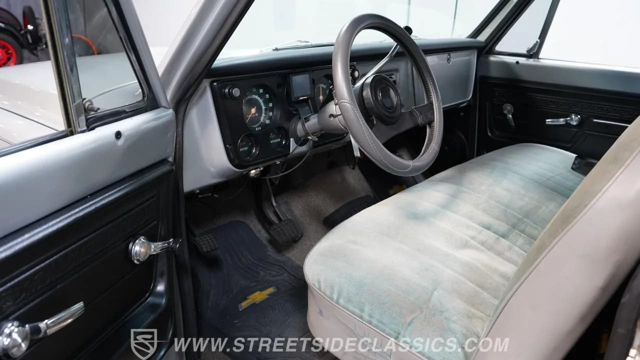 1972 Chevrolet C10 - Thumbnail 4