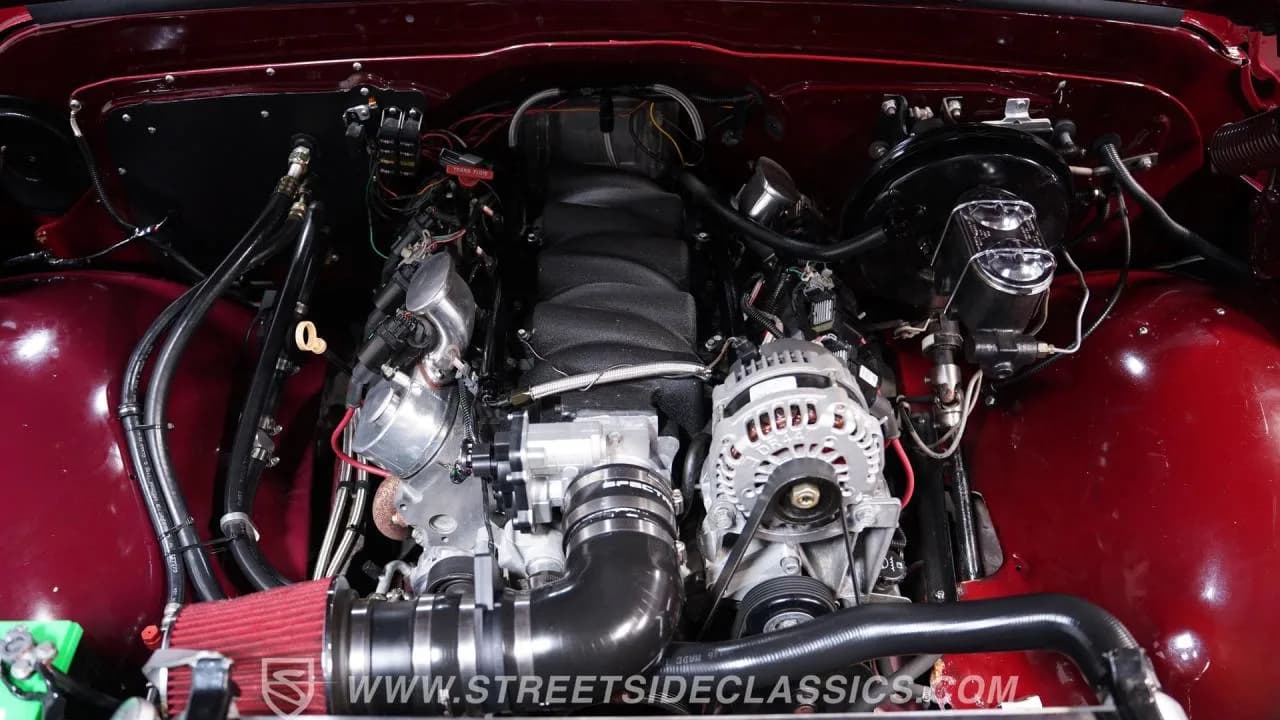 1972 Chevrolet C10 Restomod - Thumbnail 3