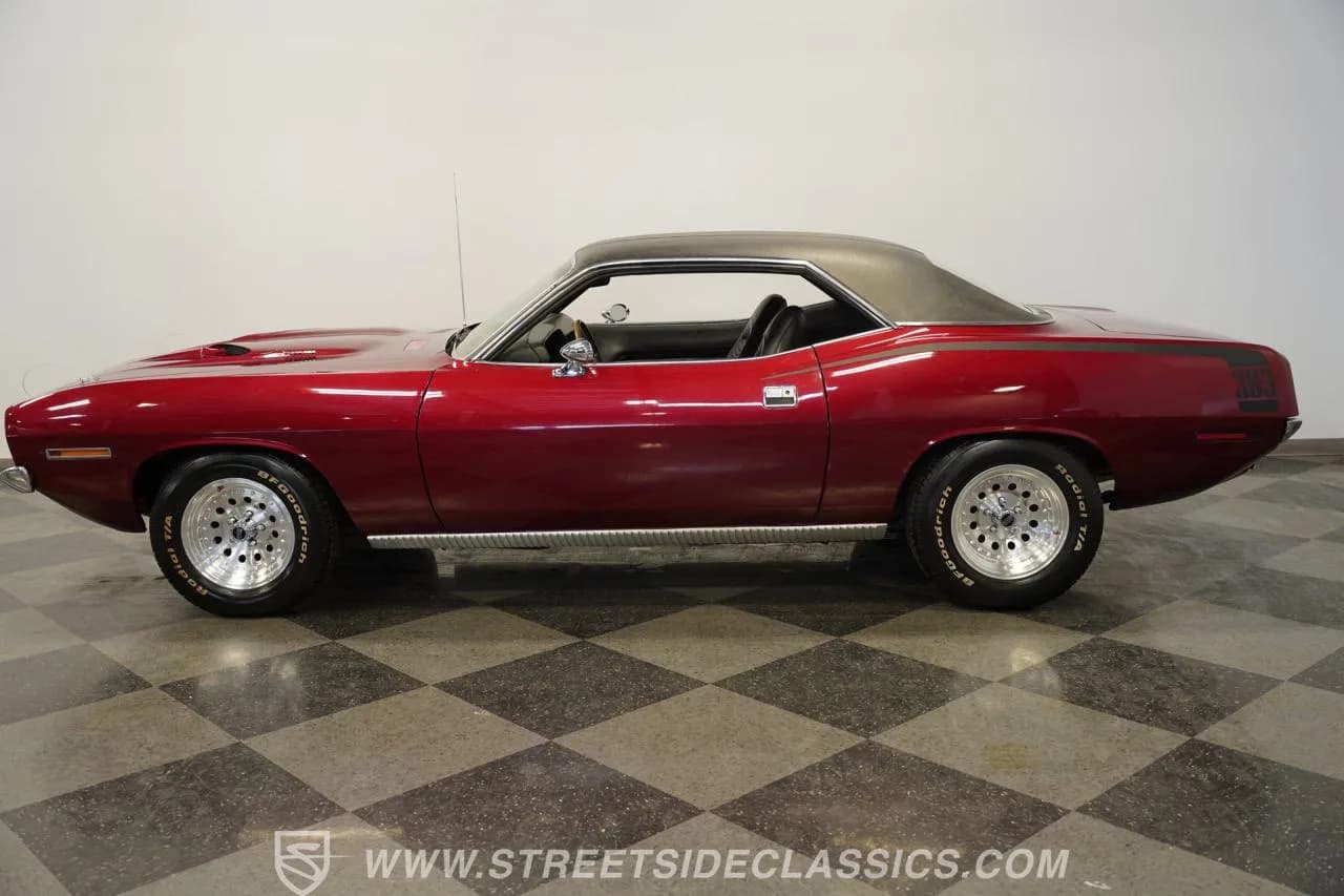1970 Plymouth Cuda - Thumbnail 2
