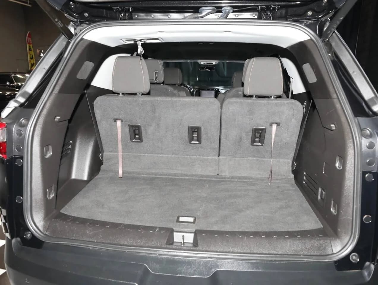 2018 Chevrolet Traverse - Thumbnail 5