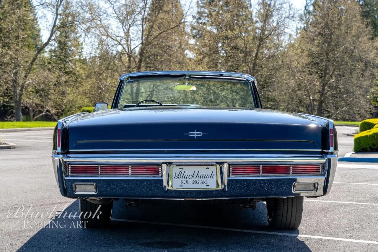 1966 Lincoln Continental - Thumbnail 6