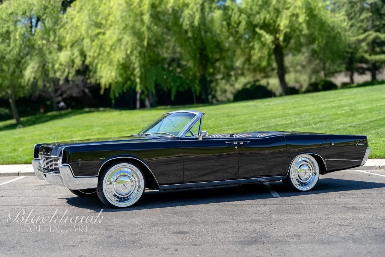 1966 Lincoln Continental - Thumbnail 7