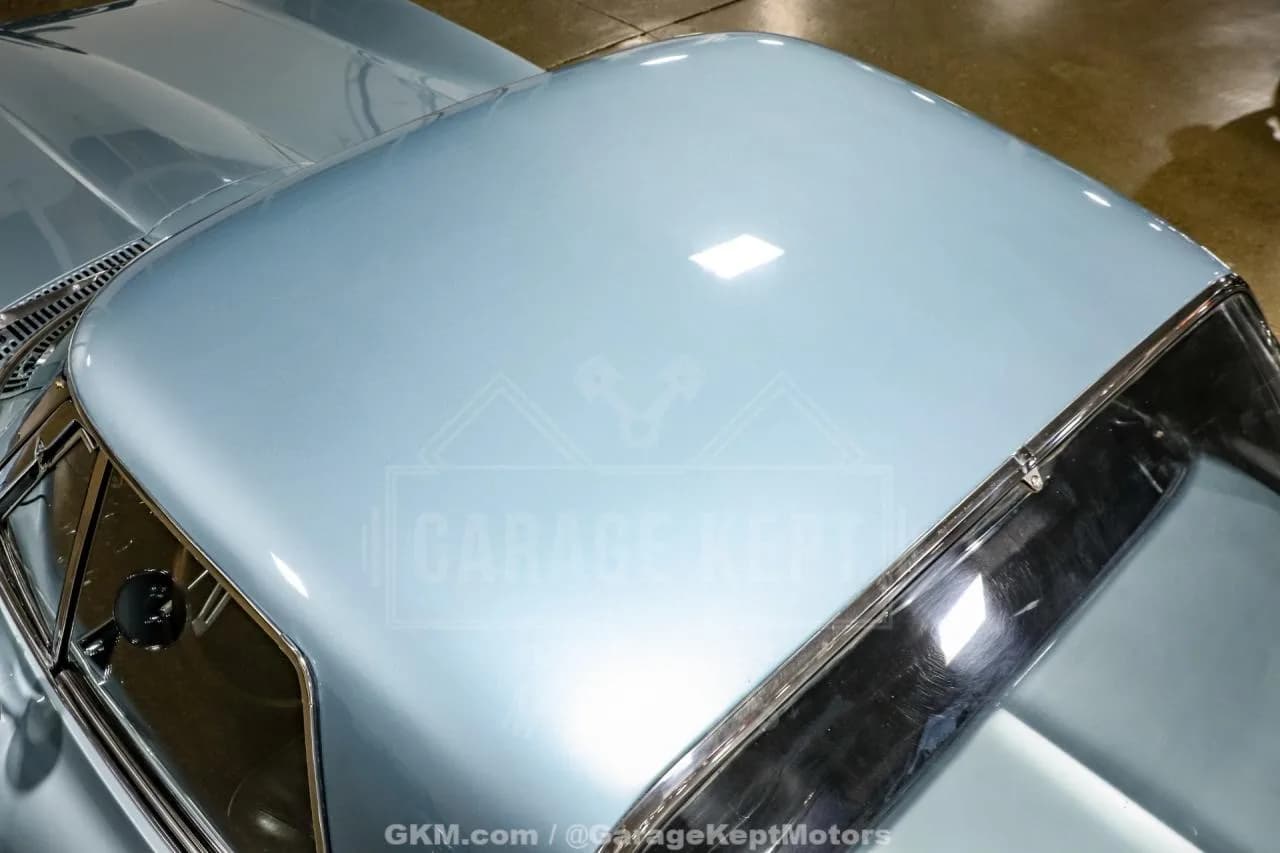 1966 Chevrolet Corvette - Thumbnail 5