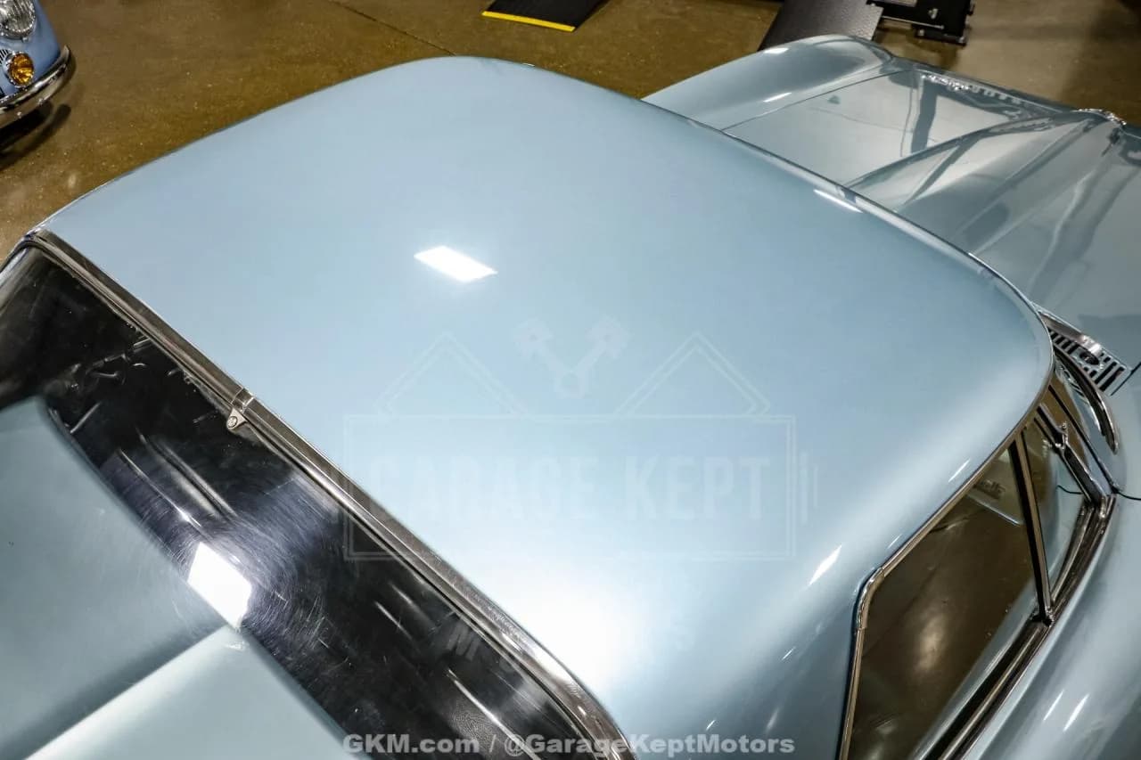 1966 Chevrolet Corvette - Thumbnail 8