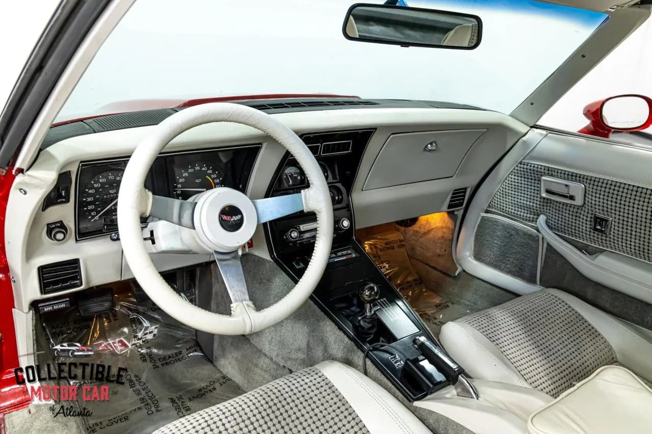 1979 Chevrolet Corvette Restomod - Thumbnail 4
