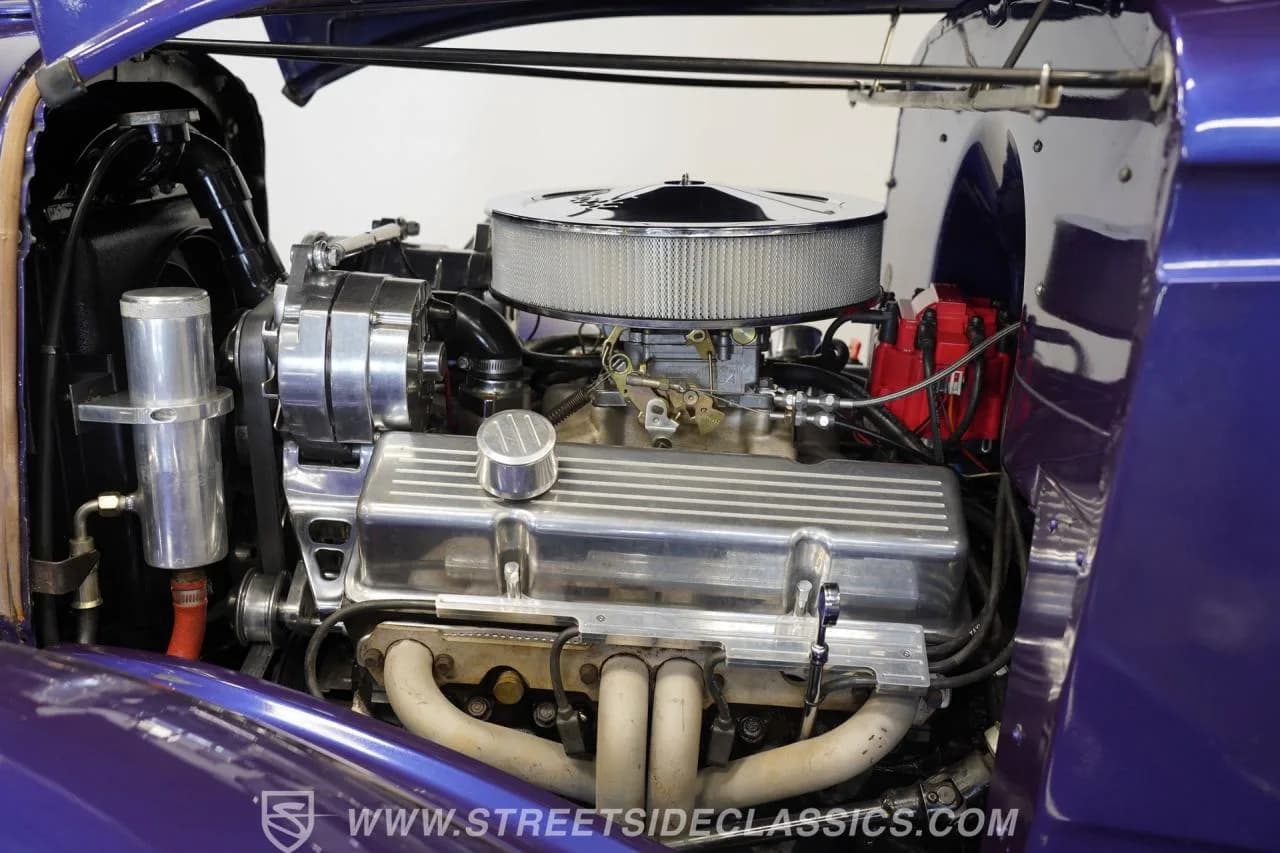1935 Chevrolet Sedan Streetrod - Thumbnail 4