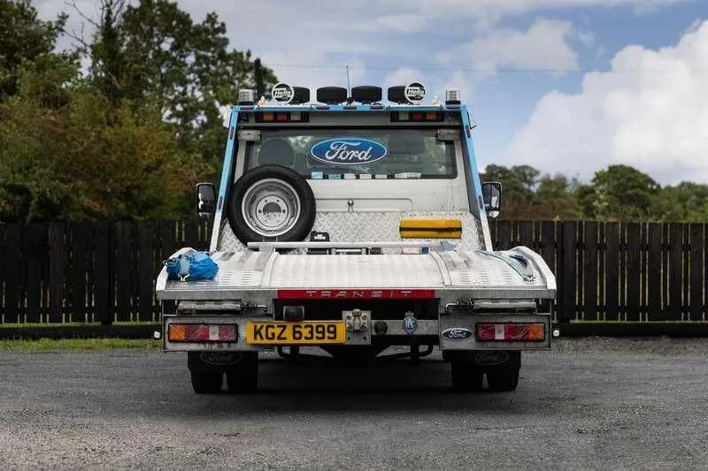 2005 Ford RECOVERY TRUCK - Thumbnail 7
