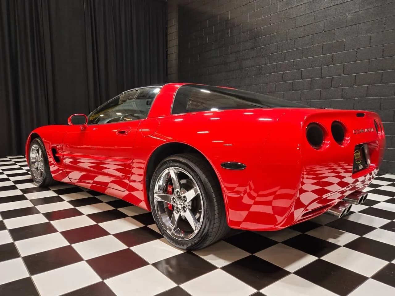 1999 Chevrolet Corvette - Thumbnail 3