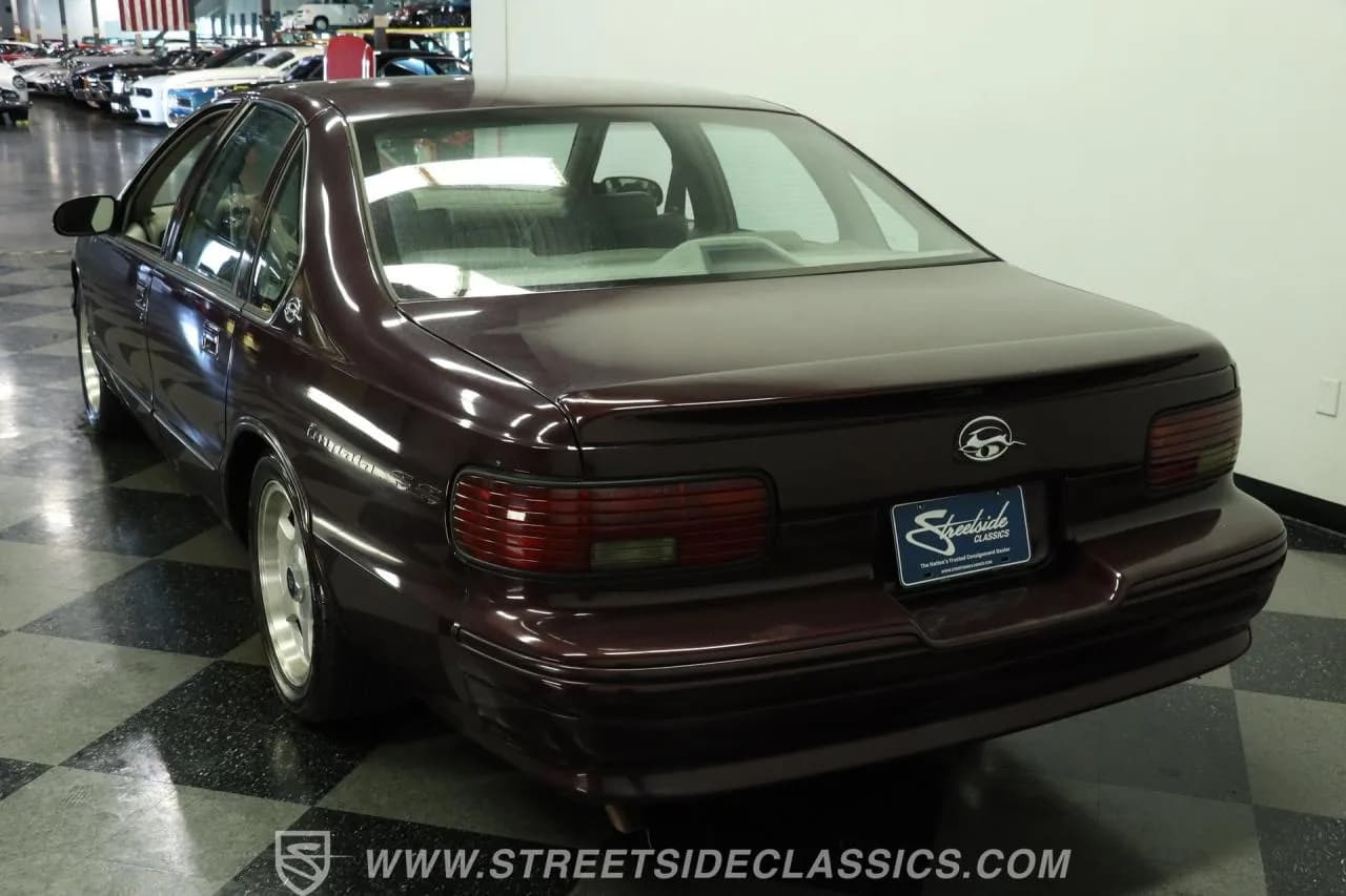 1996 Chevrolet Impala SS - Thumbnail 8