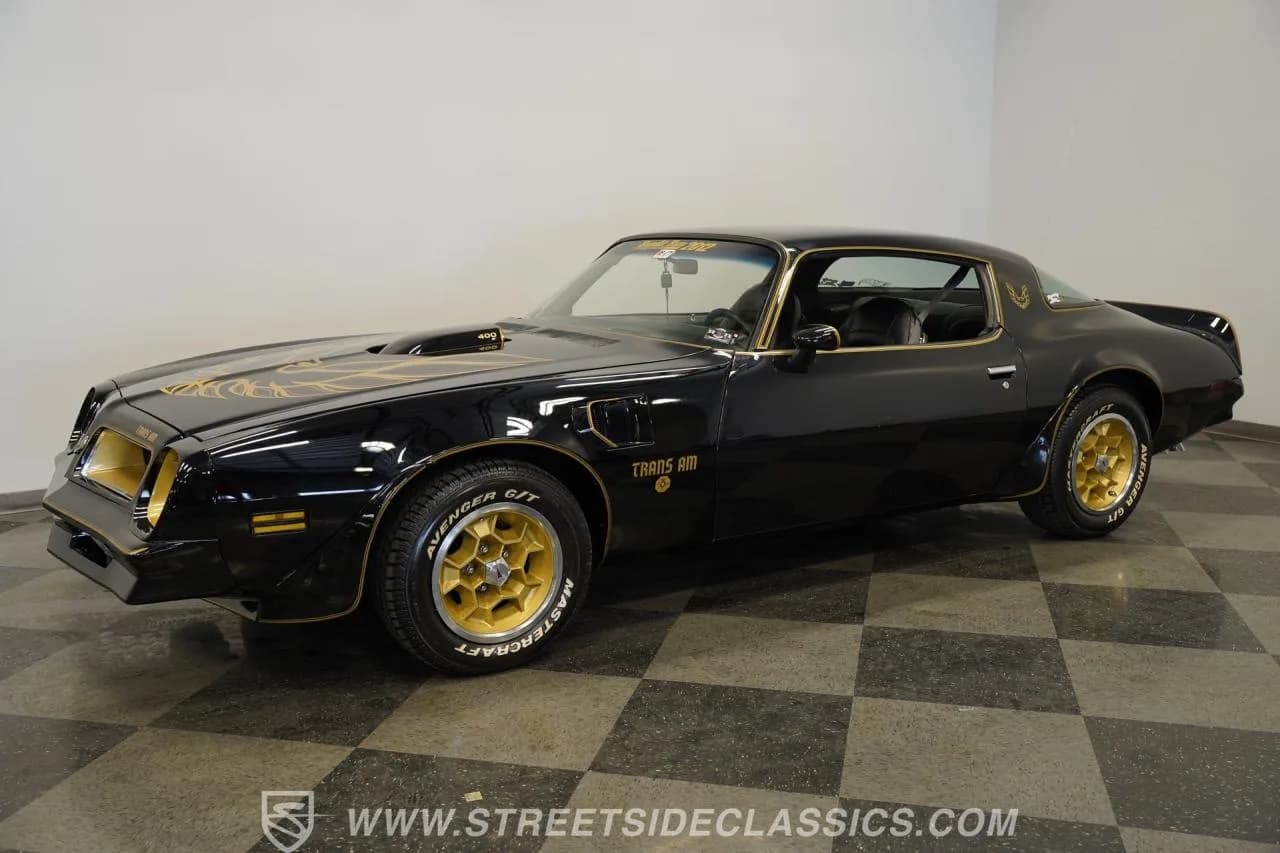 1976 Pontiac Firebird Trans am 50th anniversary special edition - Thumbnail 7