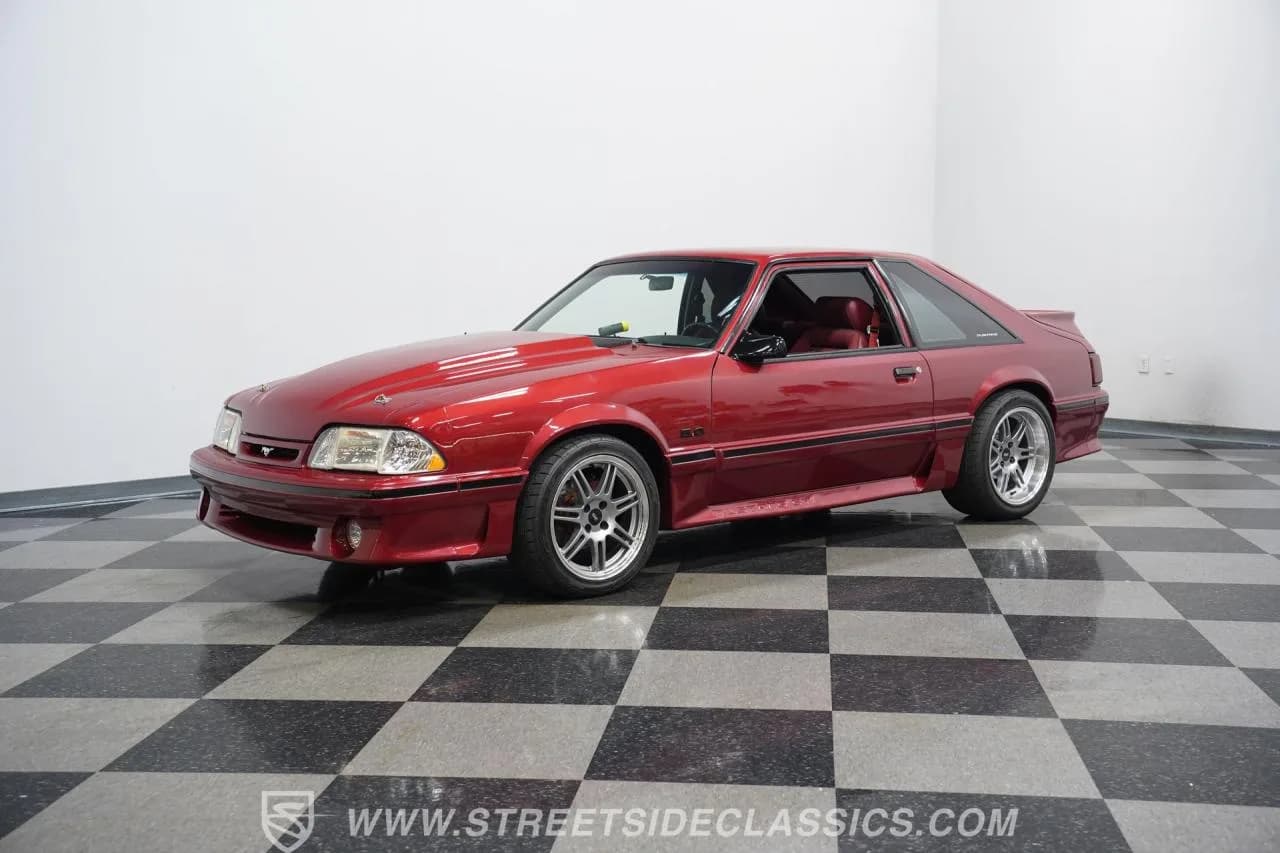 1987 Ford Mustang GT - Thumbnail 6