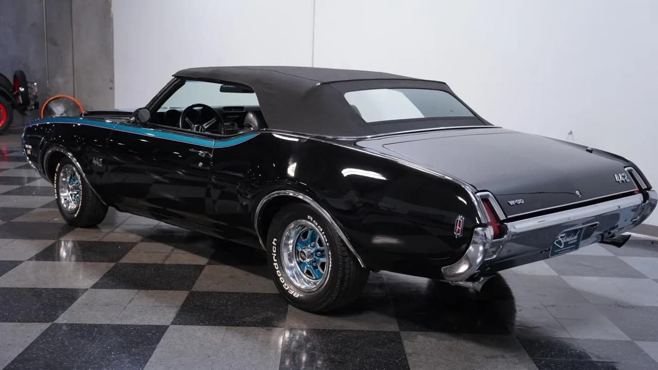 1969 Oldsmobile Cutlass 442 W30 Tribute Convertible - Thumbnail 8