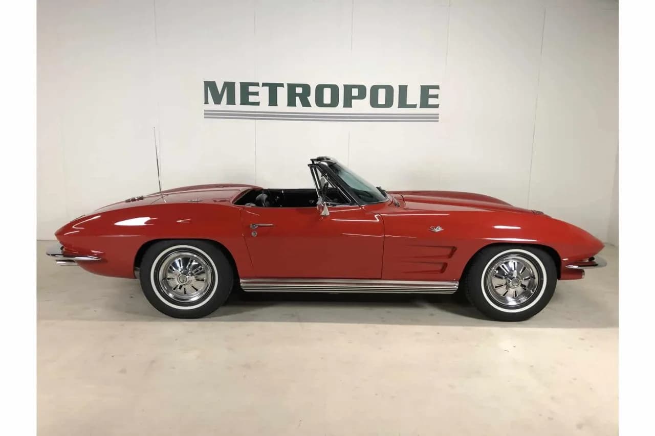 1964 Chevrolet Corvette C2 Convertible - Thumbnail 2