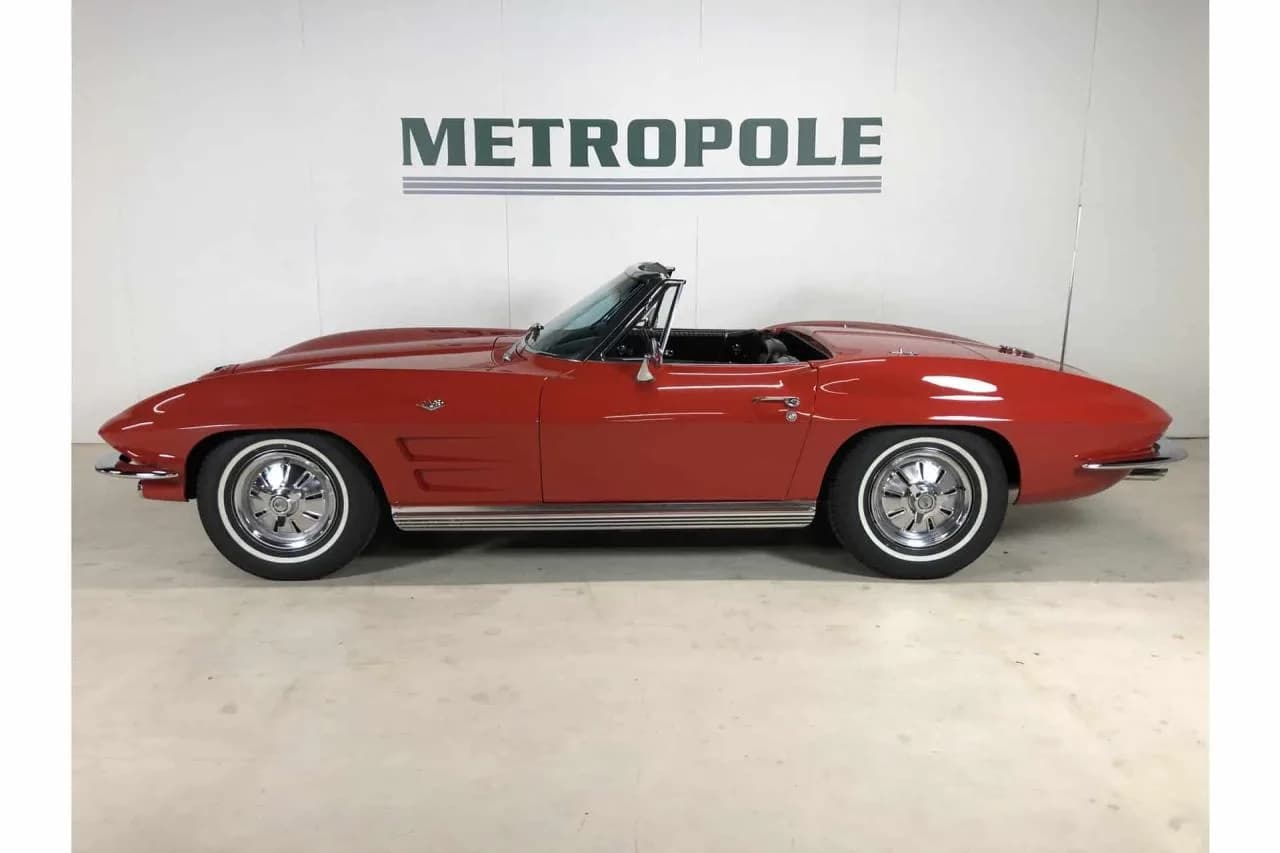 1964 Chevrolet Corvette C2 Convertible - Thumbnail 3