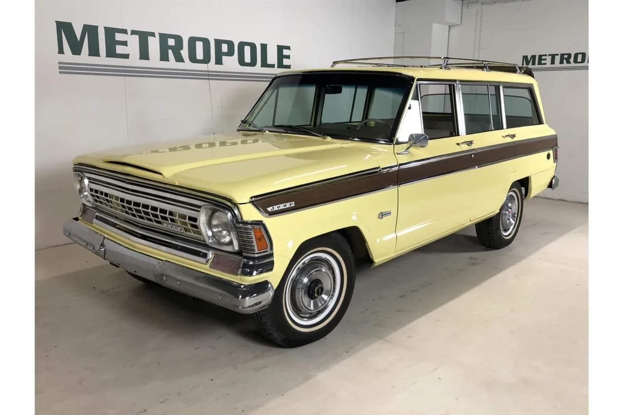 1973 Jeep Wagoneer Station - Thumbnail 6