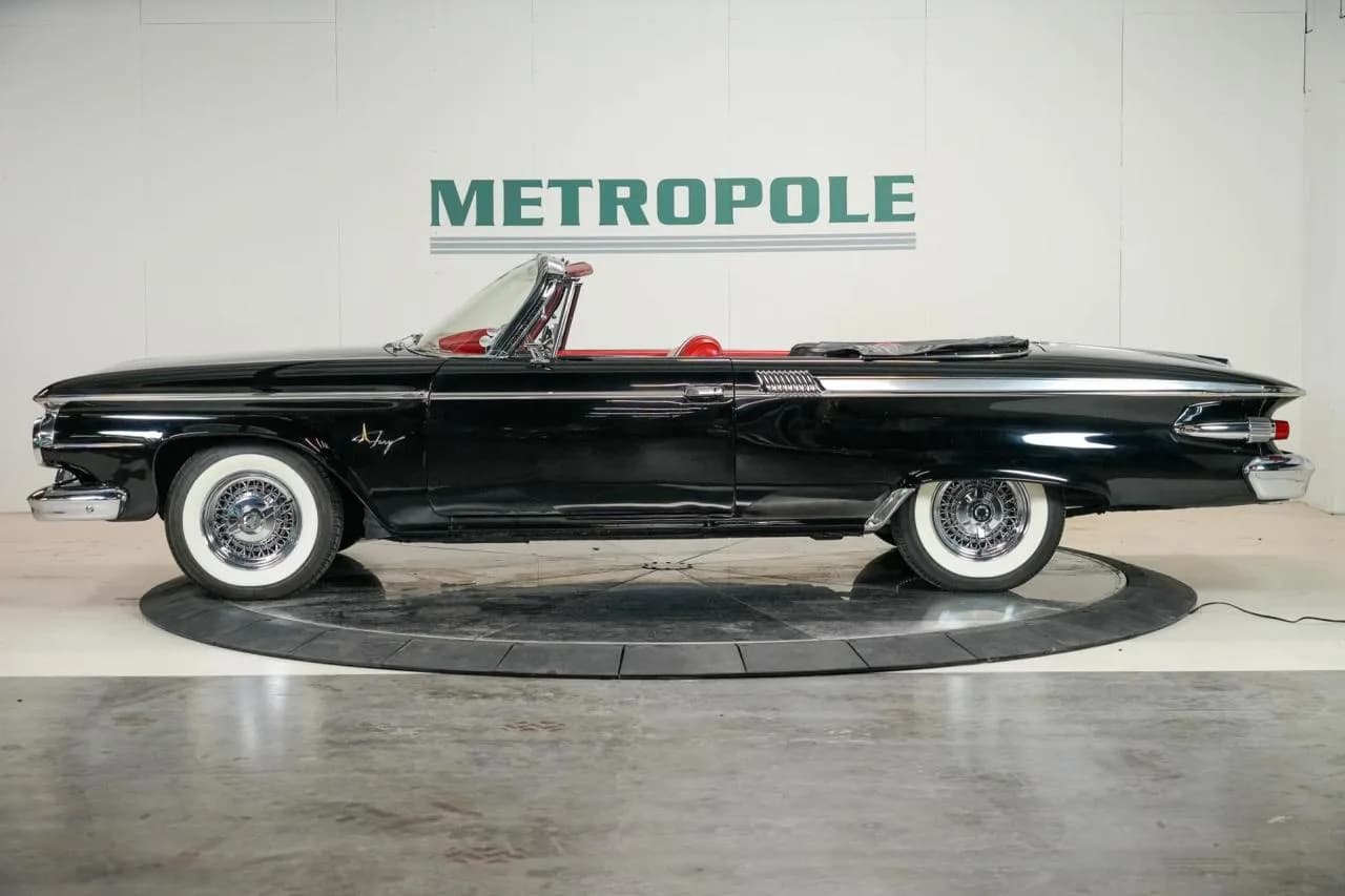 1961 Plymouth Fury - Thumbnail 7