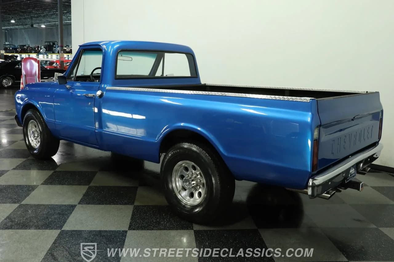 1971 Chevrolet C20 3/4 Ton Custom - Thumbnail 7