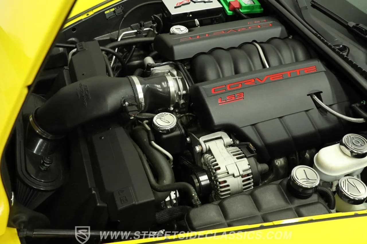 2012 Chevrolet Corvette Grand Sport Convertible - Thumbnail 3