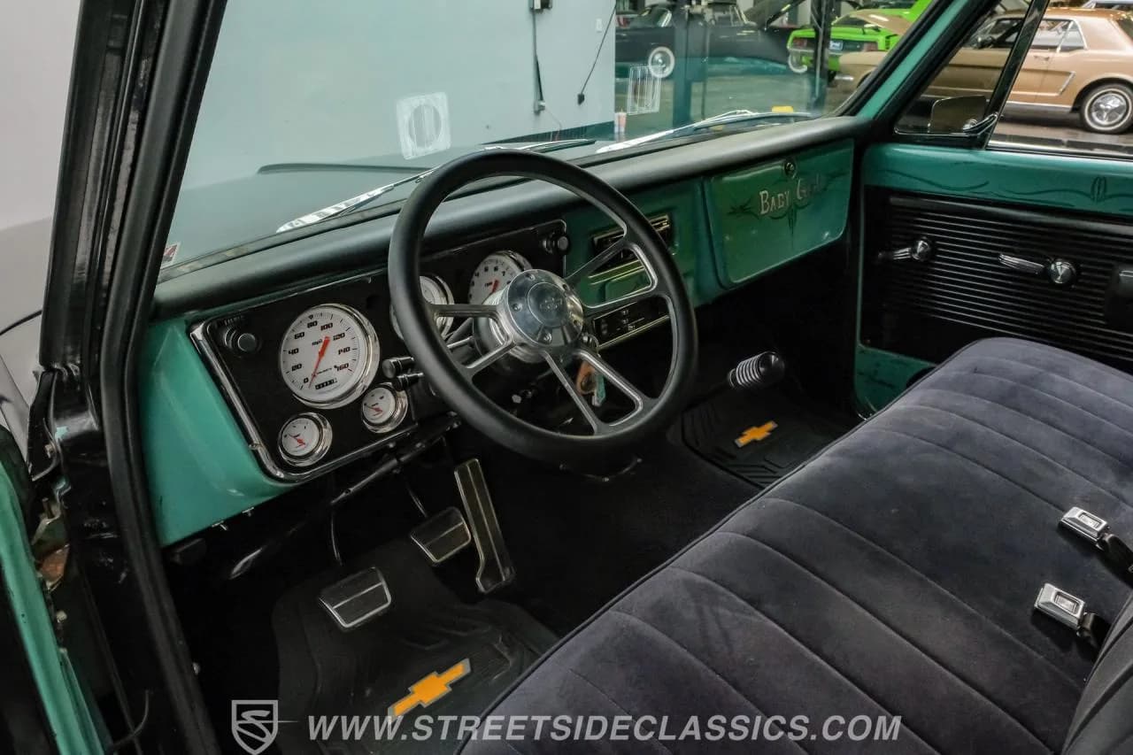 1968 Chevrolet C20 Flatbed Dually - Thumbnail 4