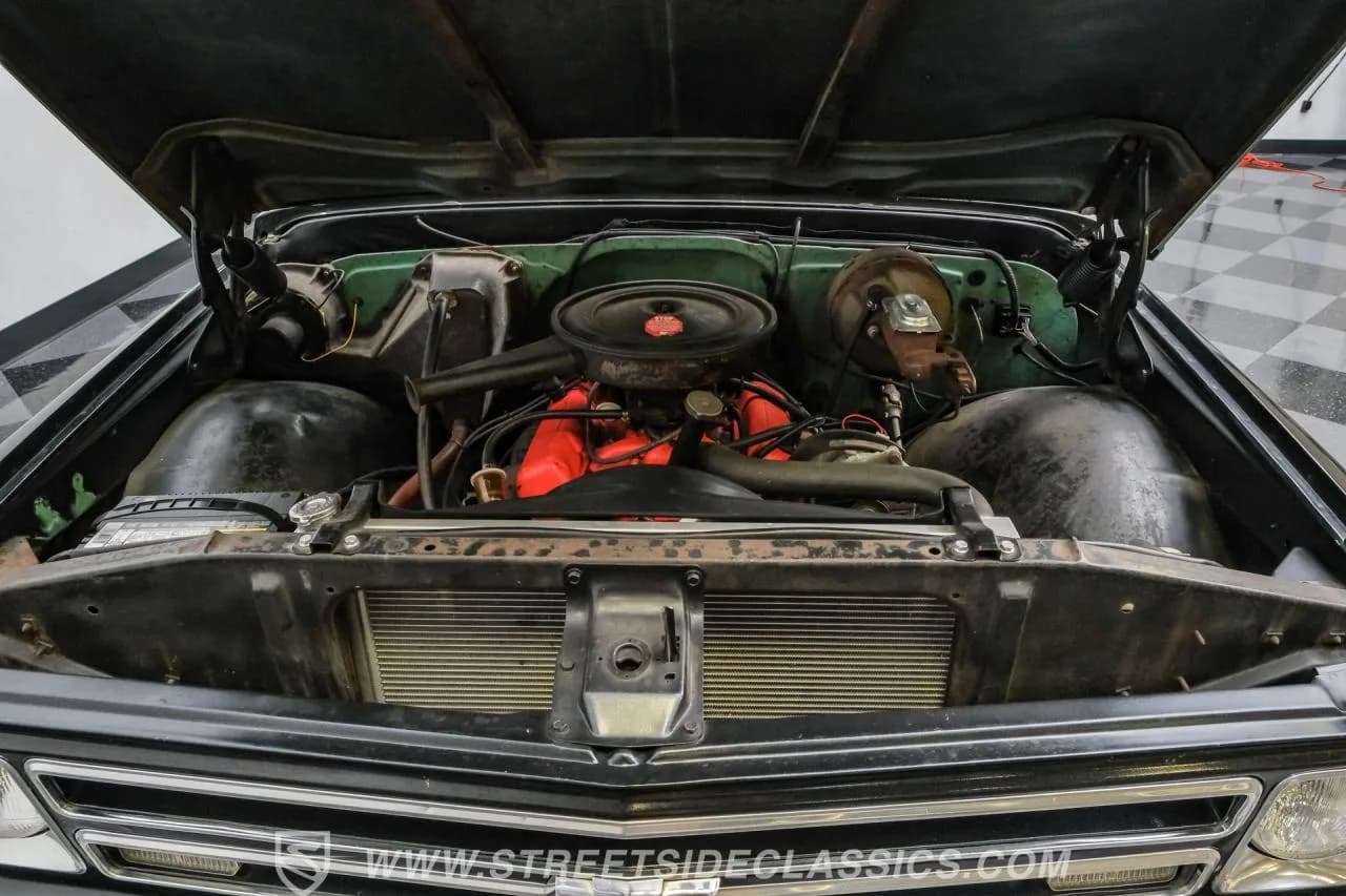 1968 Chevrolet C20 Flatbed Dually - Thumbnail 3