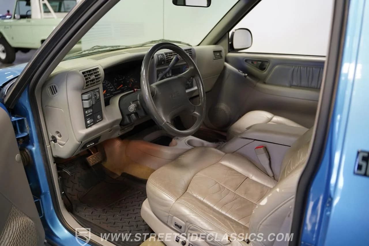 1996 GMC Jimmy SLT 4x4 - Thumbnail 4