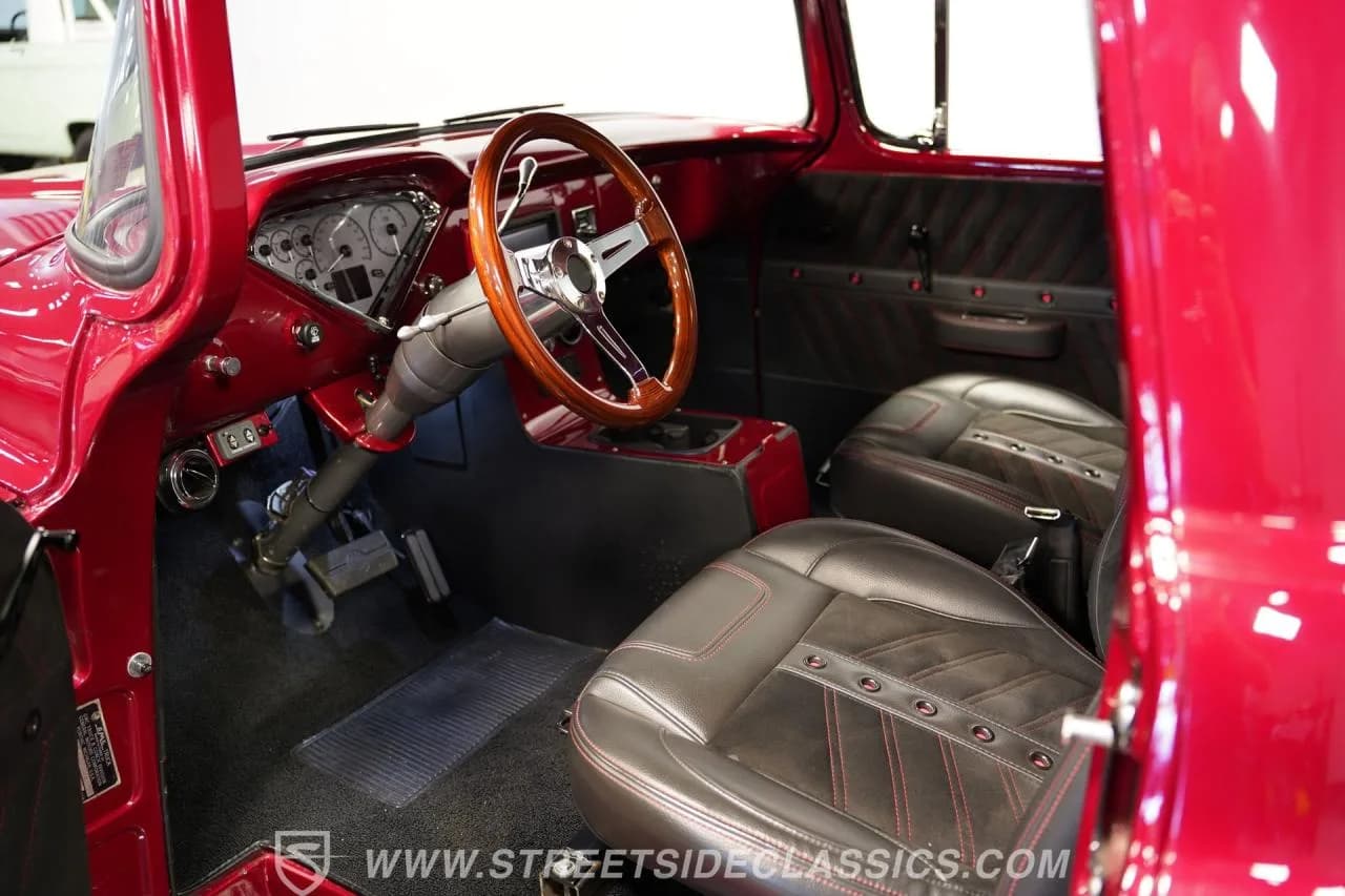 1957 GMC 100 Restomod - Thumbnail 4