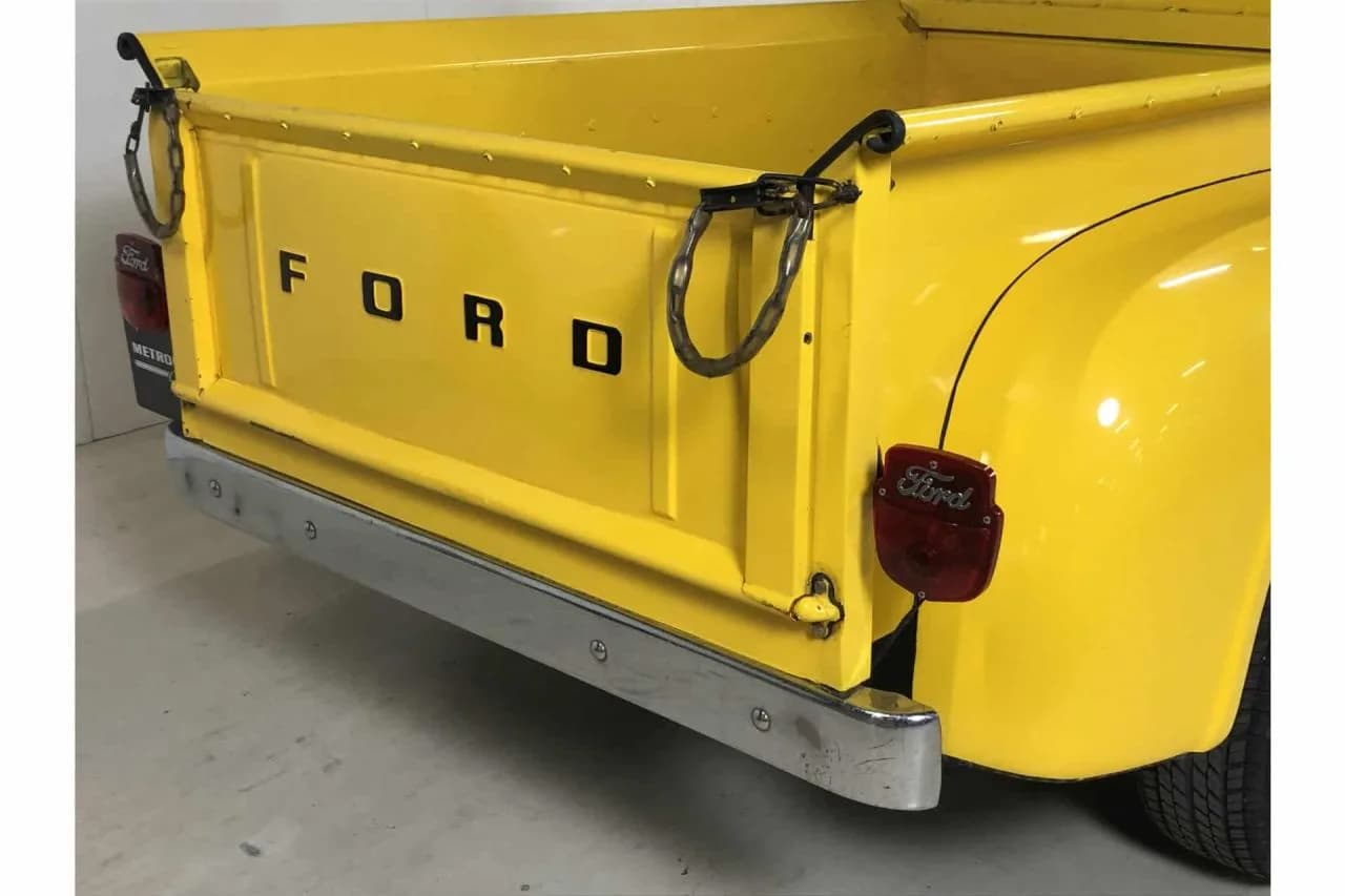 1955 Ford F100 V8 - Thumbnail 7