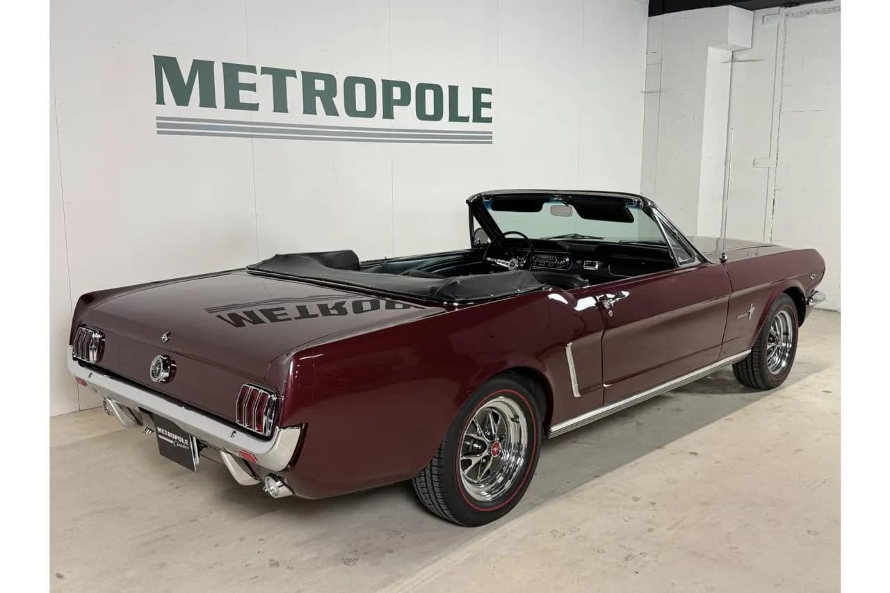 1965 Ford 260 Mustang Convertible - Thumbnail 3