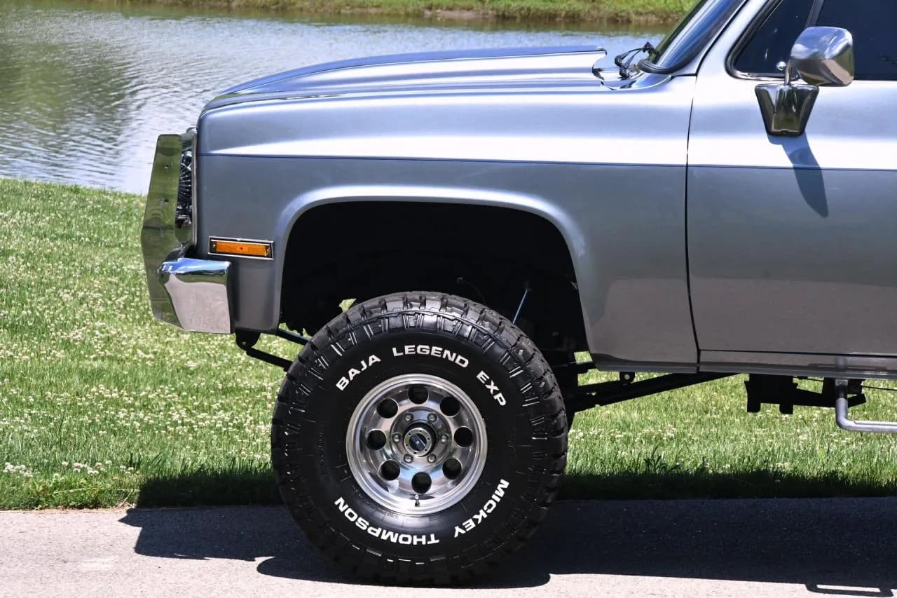 1985 Chevrolet Blazer K10 - Thumbnail 8