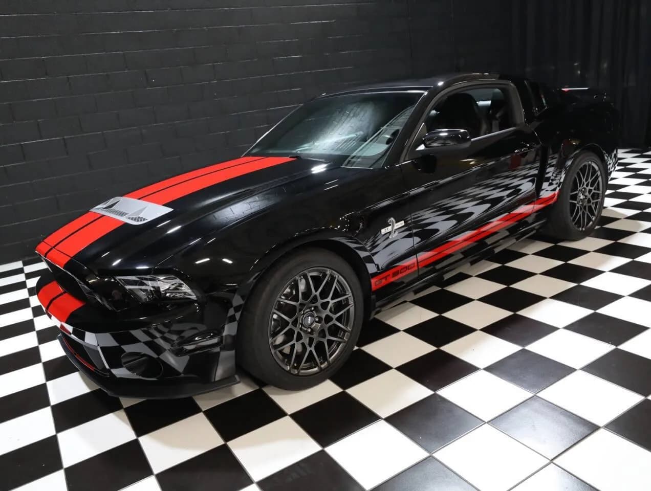 2013 Ford Shelby GT500 - Thumbnail 8