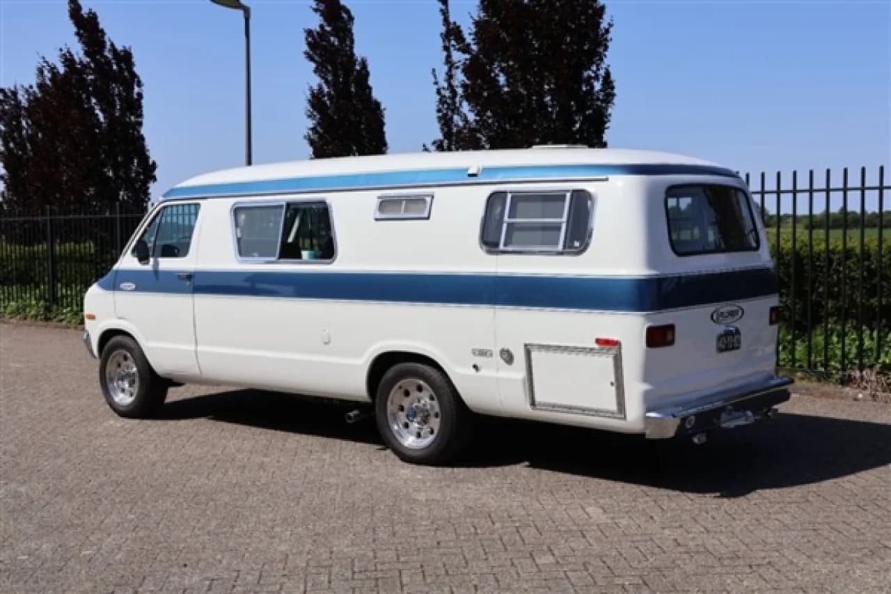 1976 Dodge Camper Xplorer 224 - Thumbnail 4