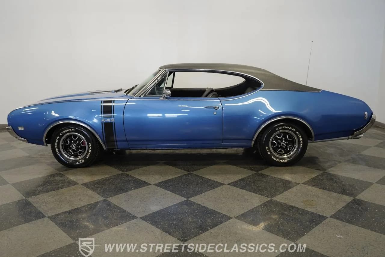 1968 Oldsmobile 442 - Thumbnail 2