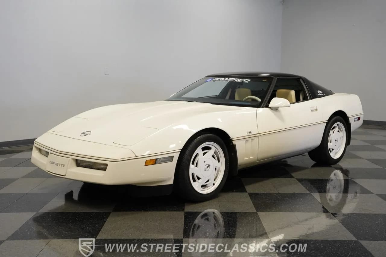1988 Chevrolet Corvette 35th Anniversary Edition - Thumbnail 6