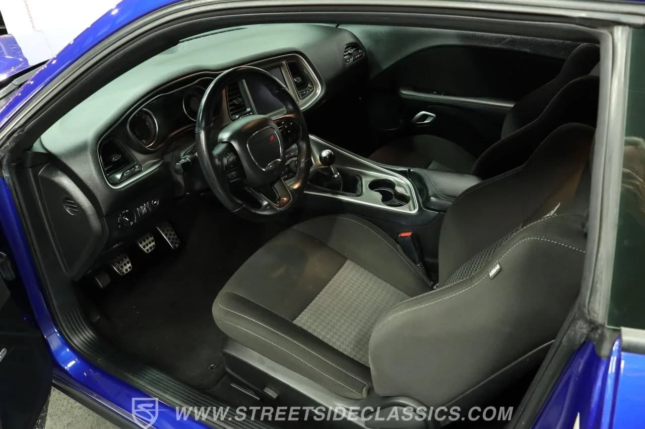 2022 Dodge Challenger R/T Scat Pack - Thumbnail 4