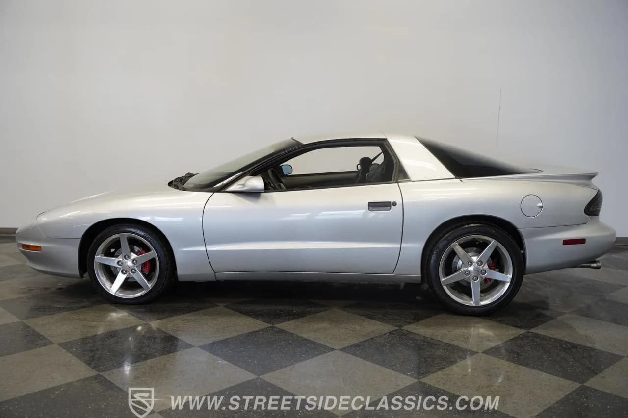 1997 Pontiac Firebird Formula - Thumbnail 2