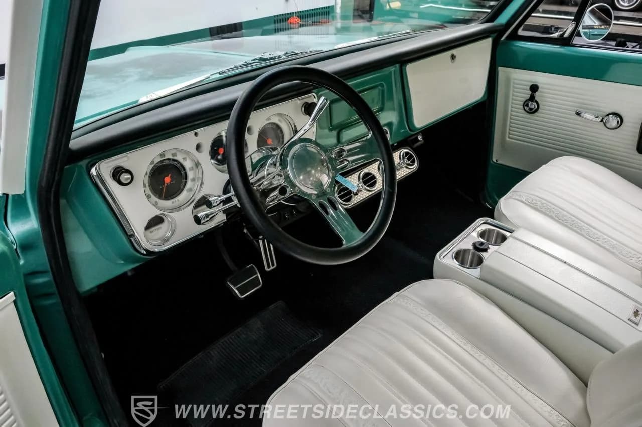 1968 Chevrolet C10 Patina - Thumbnail 4