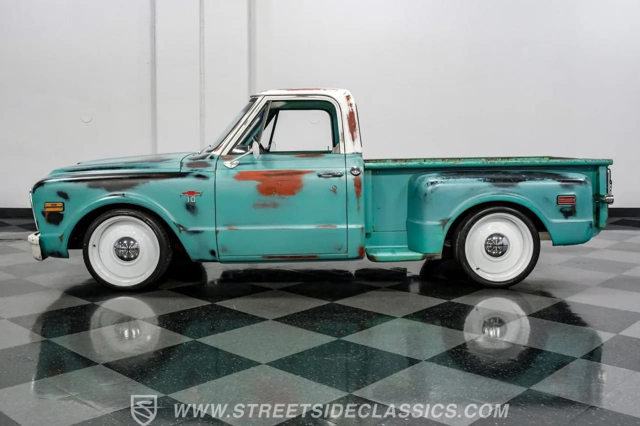 1968 Chevrolet C10 Patina - Thumbnail 7