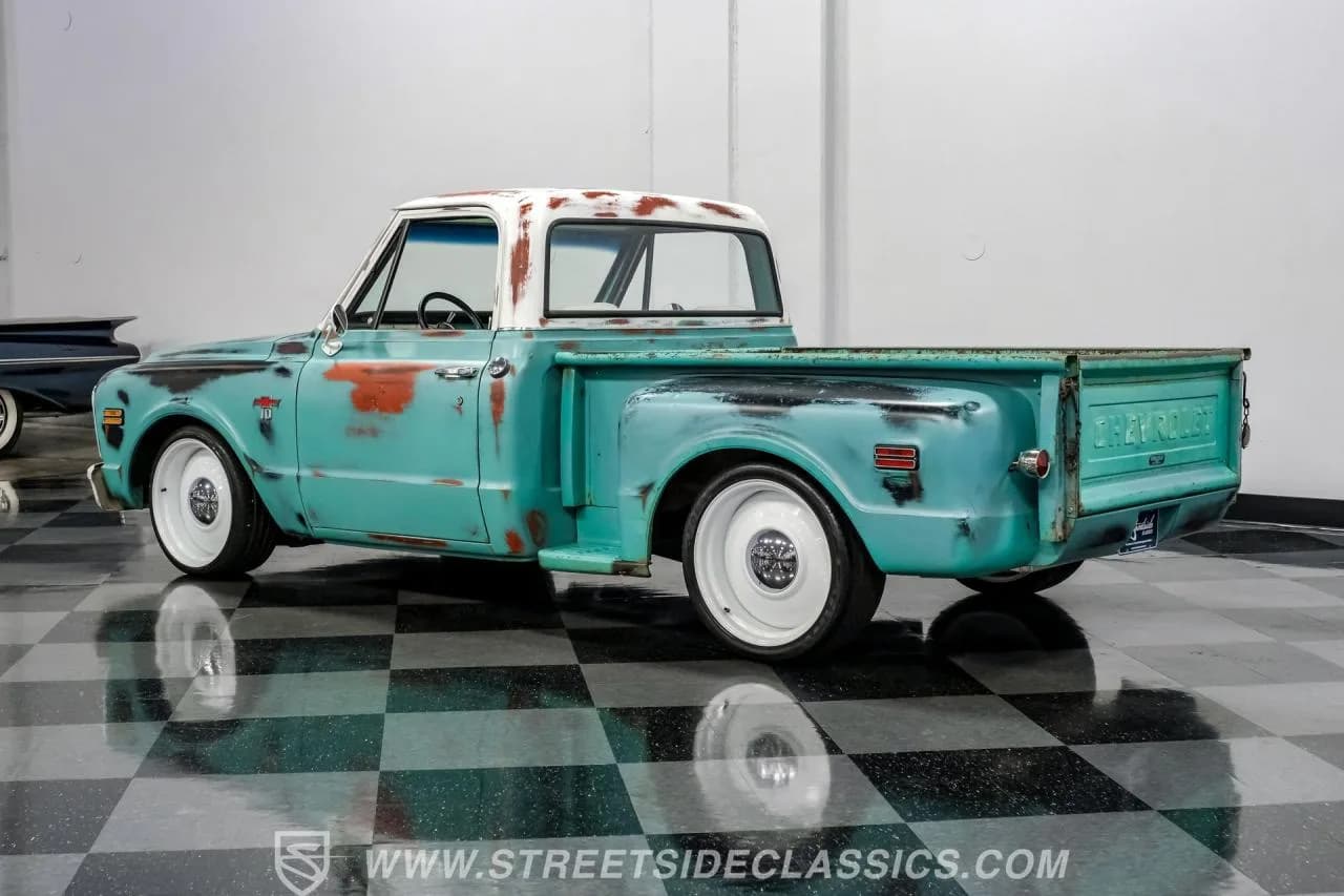 1968 Chevrolet C10 Patina - Thumbnail 8