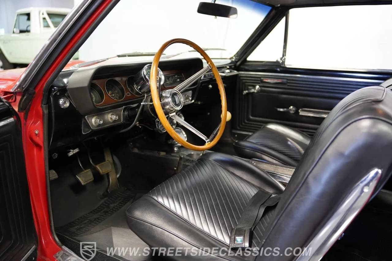 1965 Pontiac GTO - Thumbnail 4
