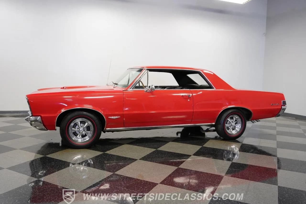 1965 Pontiac GTO - Thumbnail 7