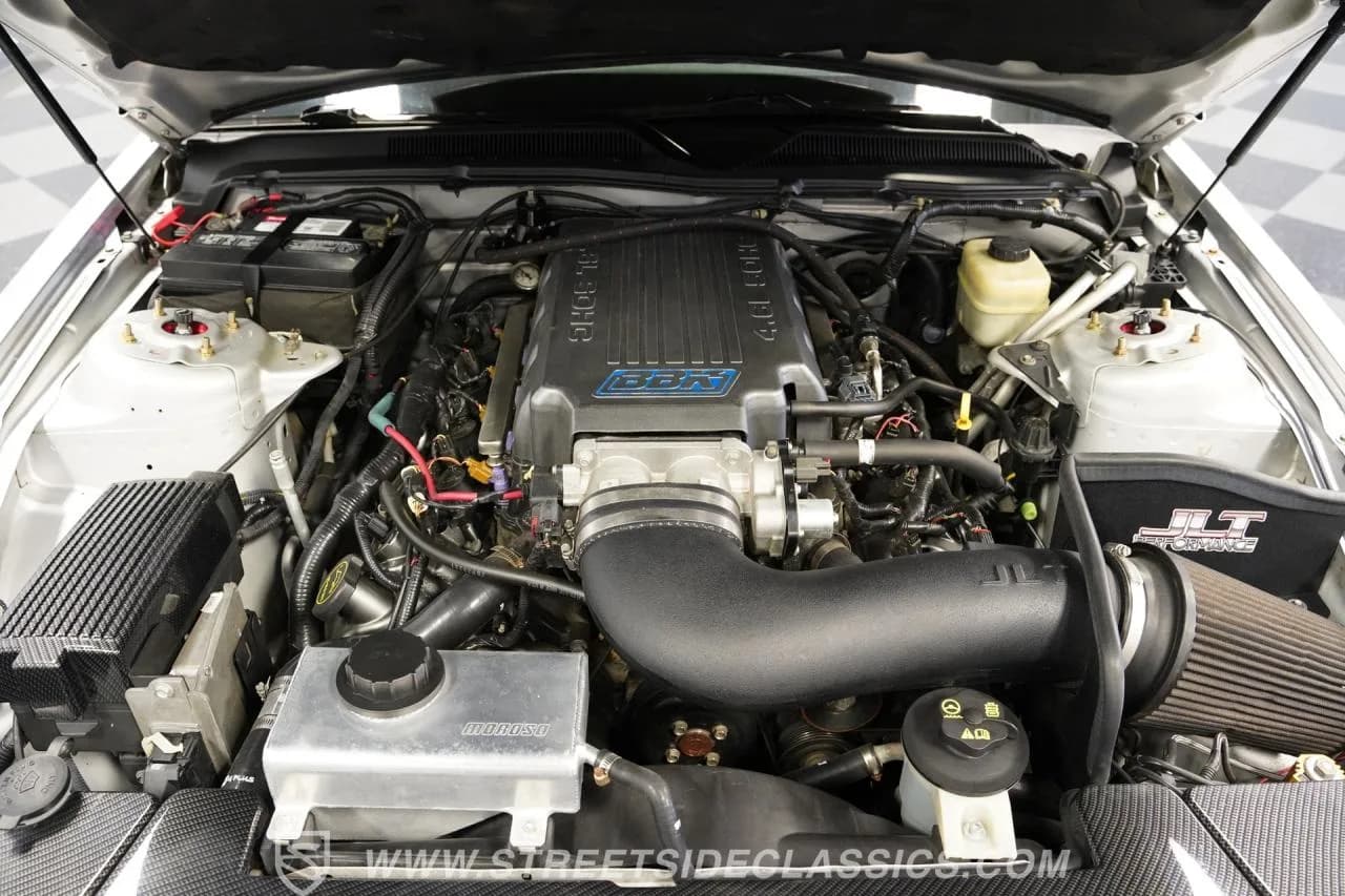 2006 Ford Mustang GT Cervini - Thumbnail 3