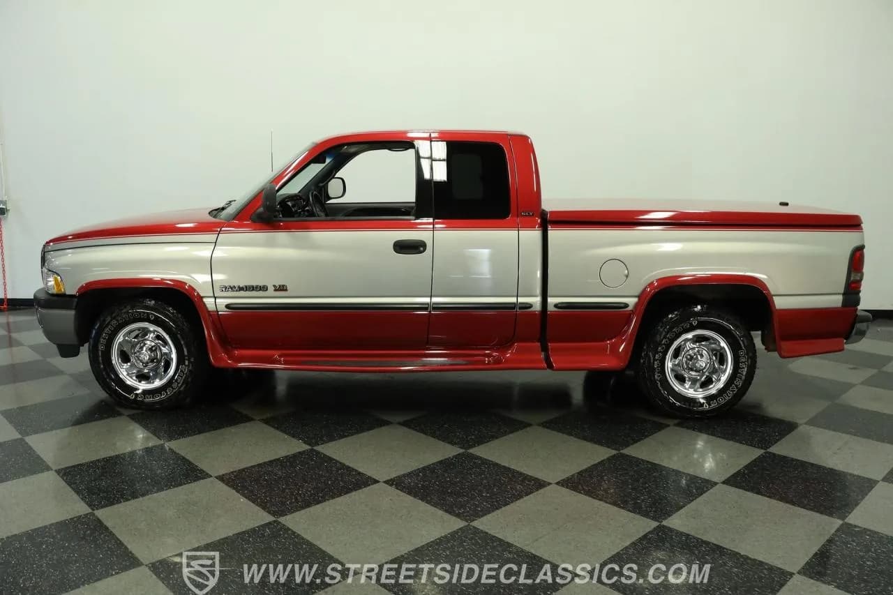 1998 Dodge Ram 1500 Laramie SLT - Thumbnail 2