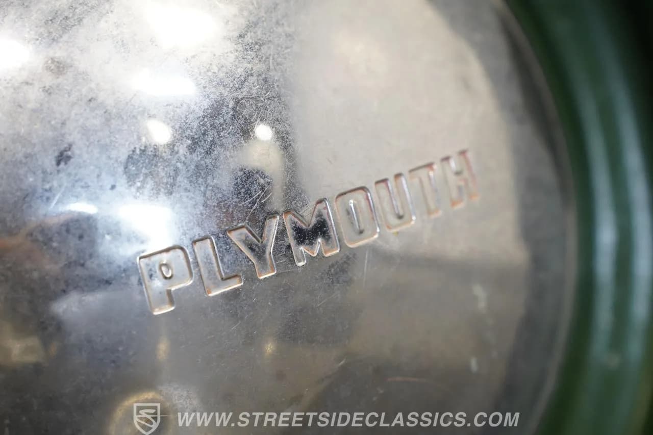 1950 Plymouth Special Deluxe Club Coupe - Thumbnail 4