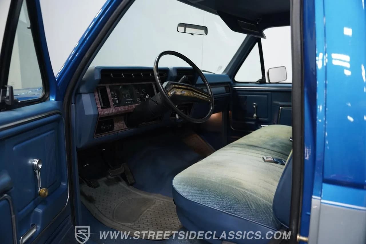 1985 Ford F-150 XL - Thumbnail 4