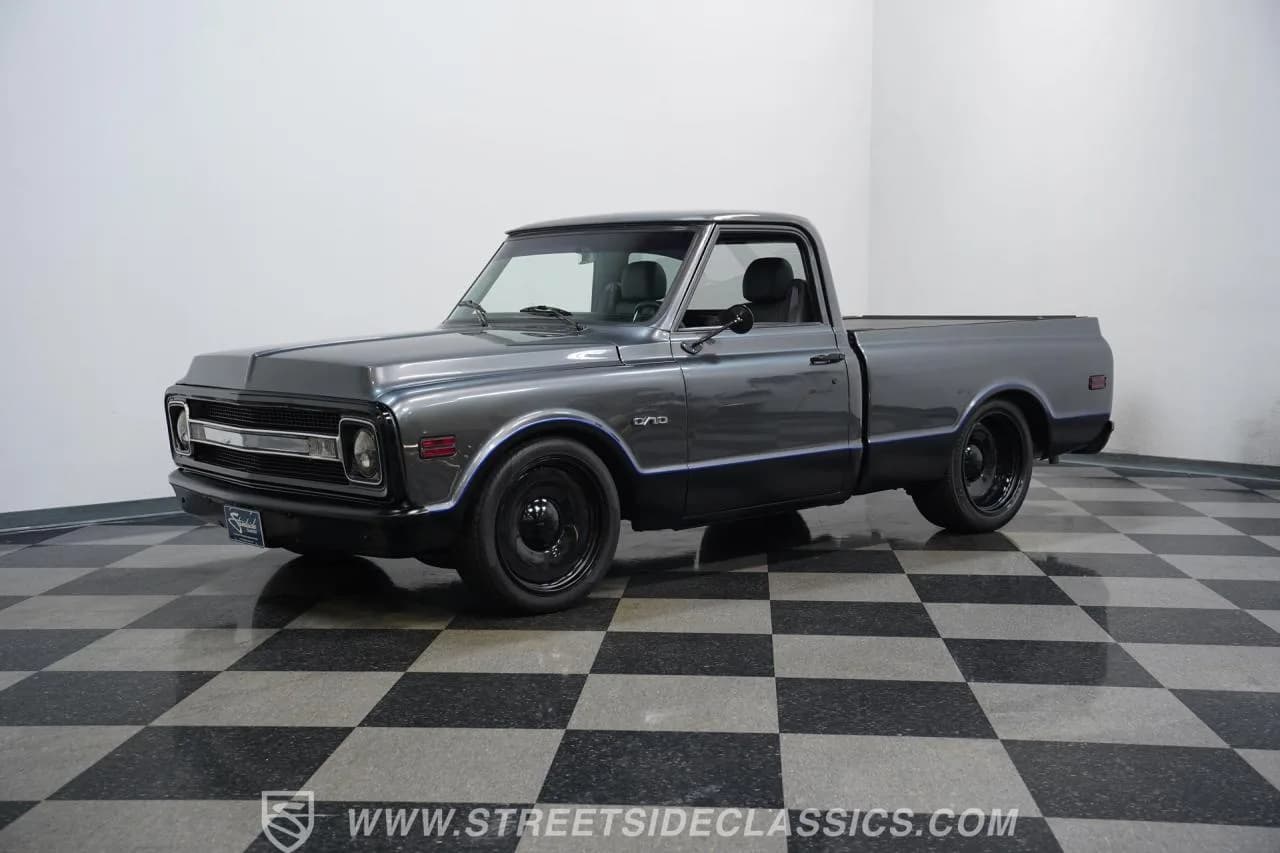 1970 Chevrolet C10 LS Restomod - Thumbnail 6