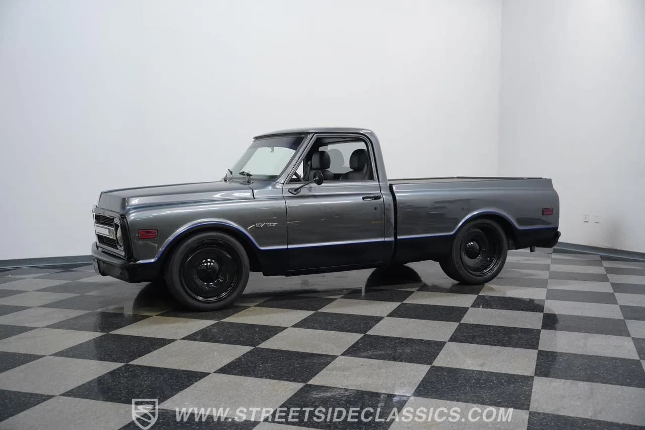 1970 Chevrolet C10 LS Restomod - Thumbnail 7