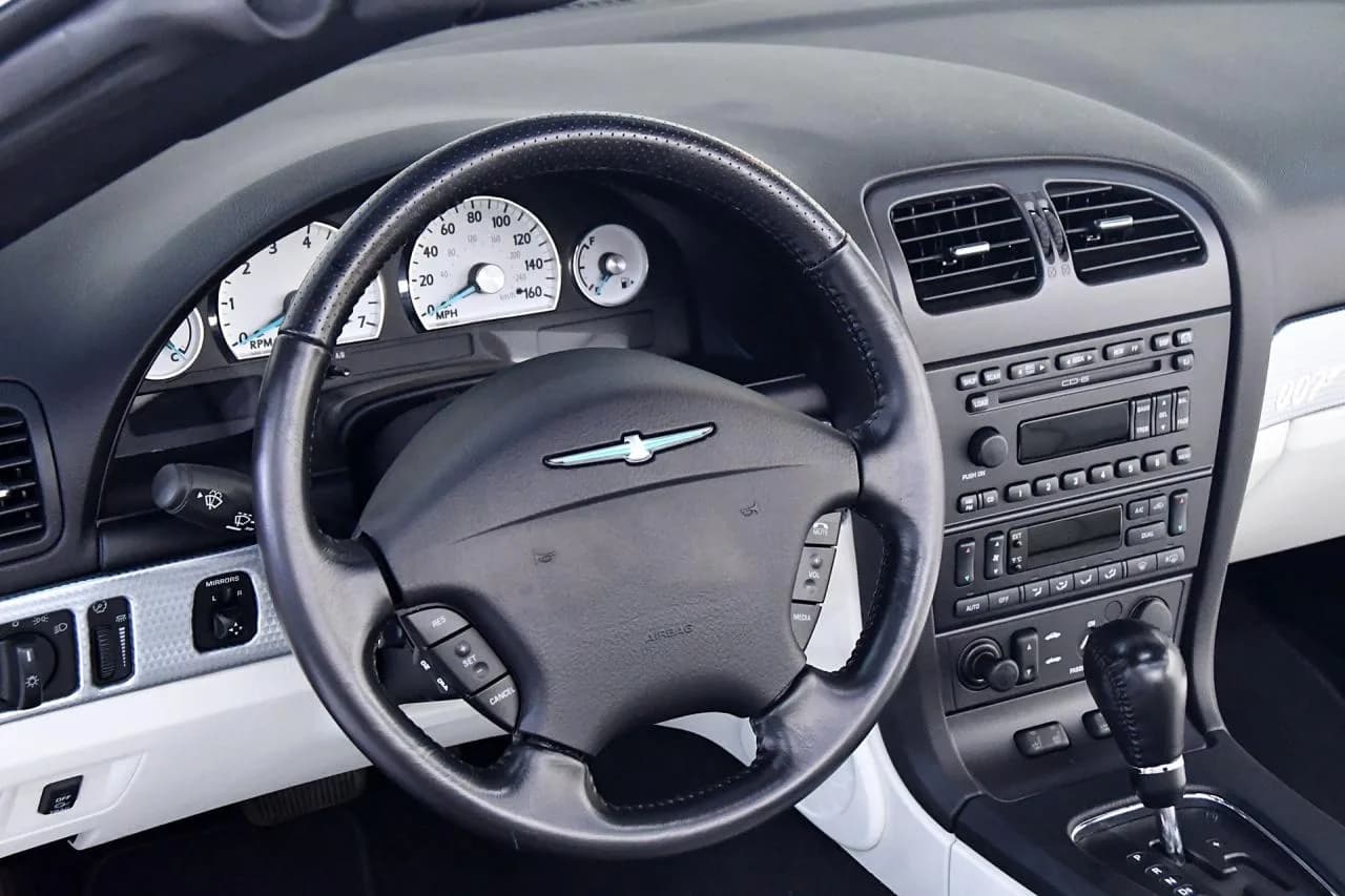 2003 Ford Thunderbird 007 Bond Edition - Thumbnail 2
