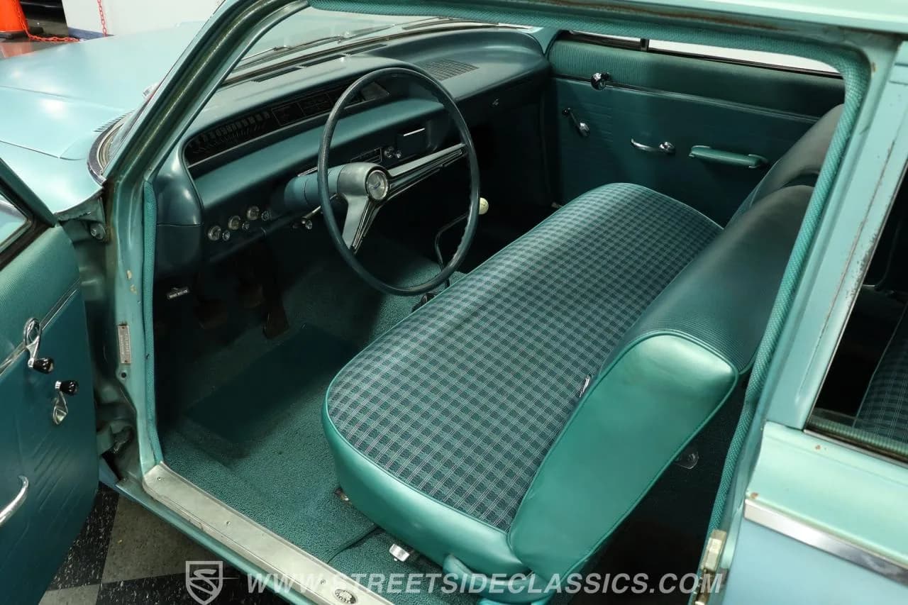 1963 Chevrolet Biscayne - Thumbnail 4