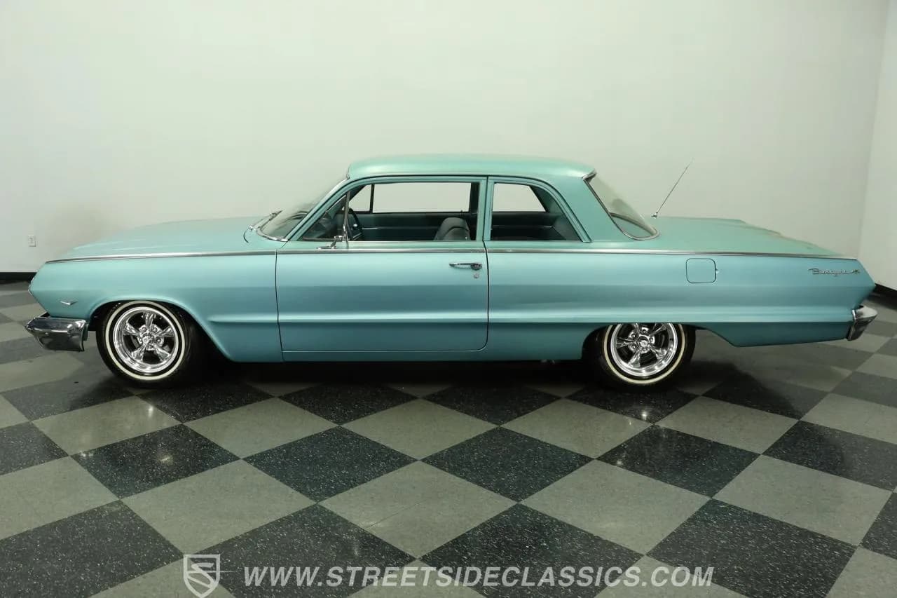 1963 Chevrolet Biscayne - Thumbnail 2